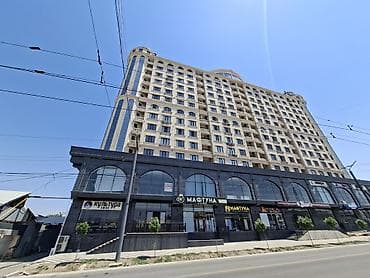 квартира с участком: Продаётся современная 2‑комнатная квартира на втором этаже в новом — 1