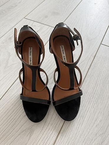 Босоножки, сандалии, шлепанцы: Босоножки, 38, & Other Stories, Б/у, цвет - Черный — 1