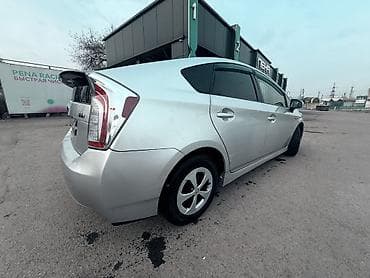 тойота харьер: Toyota Prius: 2013 г., 1.8 л, Вариатор, Гибрид, Хэтчбэк — 3