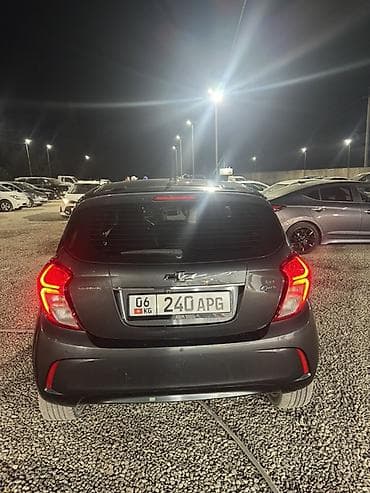 infinity g35: Chevrolet Spark: 2017 г., 1 л, Автомат, Бензин, Хэтчбэк — 3