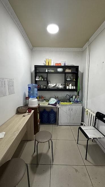 ⠀ ⠀ ⠀ ⠀ ⠀ ⠀ ⠀ Продаётся помещение ⠀ • 9 комнатное, 142.52м² • 1 этаж — 6