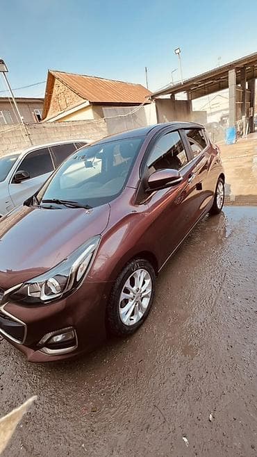 бампер на авансиер: Chevrolet Spark: 2018 г., 1 л, Вариатор, Бензин, Хэтчбэк — 4