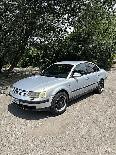 срочный: Volkswagen Passat: 2000 г., 1.8 л, Механика, Бензин, Седан — 1