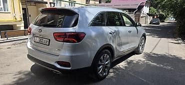 2017: Kia Sorento: 2017 г., 2.2 л, Автомат, Дизель, Кроссовер — 3