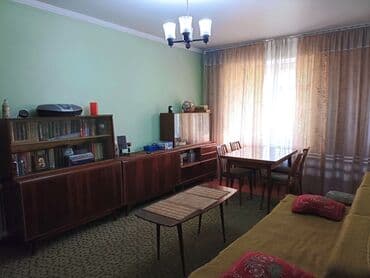 бишкек продаю дом: 2 комнаты, 58 м², Индивидуалка, 2 этаж, Косметический ремонт — 2