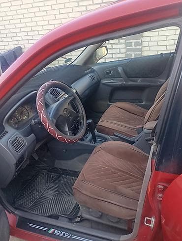 Унаа сатуу: Mazda 323: 1998 г., 1.5 л, Автомат, Бензин, Хетчбек — 2
