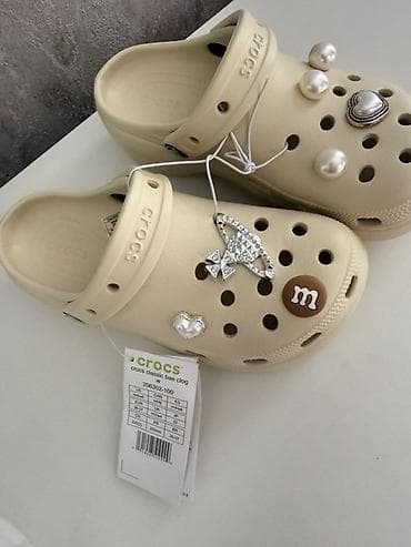 5 4: Сабо, 36, 39, Crocs, Новый, цвет - Бежевый, Платная доставка, Бесплатная доставка, Самовывоз — 4