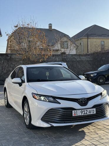 купить тойоту альфард в рассрочку в бишкеке: Toyota Camry: 2018 г., 2.5 л, Автомат, Бензиновая, Седан — 3