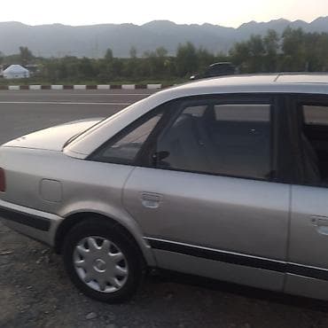Audi 100: 1992 г., 2.3 л, Автомат, Бензин, Седан — 8