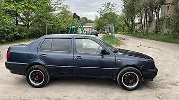 vw vento: Volkswagen Vento: 1993 г., 1.8 л, Ручные, Бензин, Седан — 2