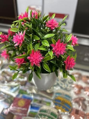 Искусственные комнатные растения в горшках - Компактные декоративные