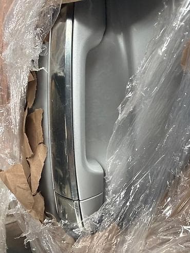 Автозапчасти: Ручка двери наружная задняя левая для Lexus GX460 (URJ150W), двигатель — 2
