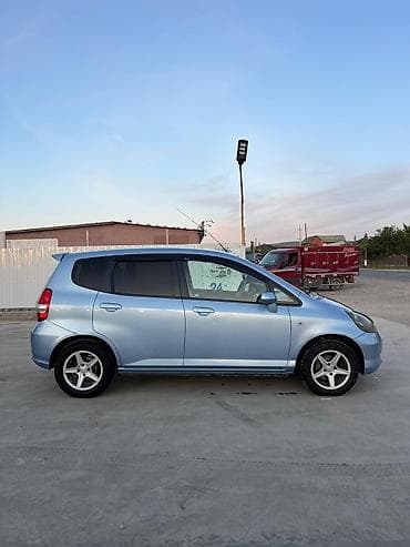 джойс: Honda Jazz: 2004 г., 1.3 л, Механика, Бензин, Хэтчбэк — 1