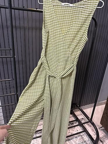 Спортивная одежда: Летний женский комбинезон без рукавов. - Длина: полная, широкая — 9