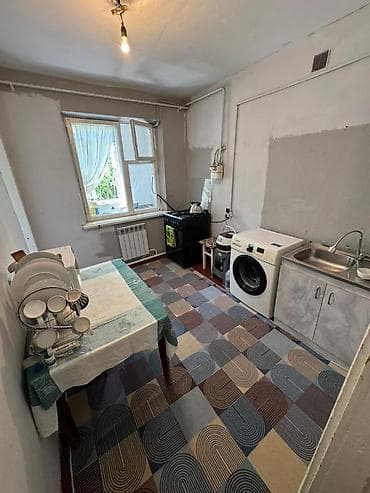 Квартиры: 3 комнаты, 80 м², Индивидуалка, 1 этаж — 4