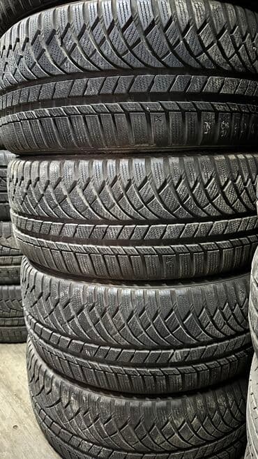 Шины 245 / 45 / R 18, Всесезонная, Б/у, Комплект, Легковые, Корея, Kumho