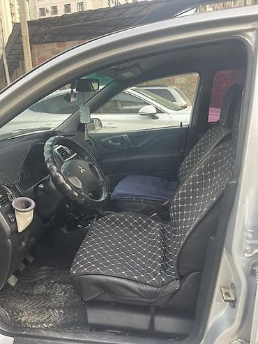 Унаа сатуу: Mitsubishi Space Star: 2003 г., 1.8 л, Кол менен иштөөчү, Газ, Хетчбек — 9