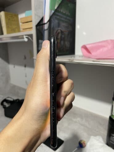 iphone xe: IPhone X, Б/у, 64 ГБ, Черный, Защитное стекло, 100 % — 4