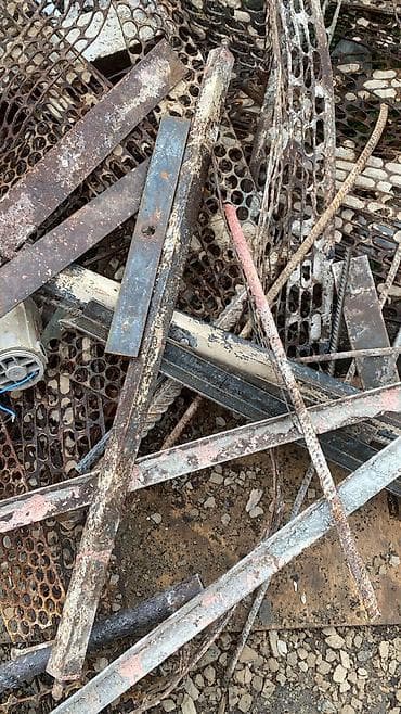 петля топчу: Смешанный металлолом (черный металл) Описание: - Разнотипные стальные — 1