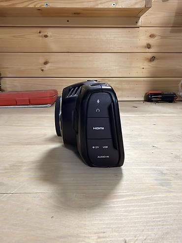 eos 1100d: Кинокамера Blackmagic Design Pocket Cinema Camera 4K (BMPCC 4K) — 4