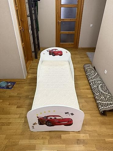 Кровать-машинка, Б/у, ЛДСП — 3