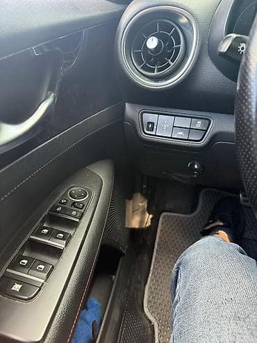 Kia: Kia K3: 2019 г., 1.6 л, Автомат, Бензин, Лифтбек — 6