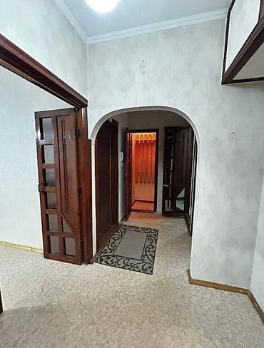 2 кв продажа: 2 комнаты, 55 м², 105 серия, 3 этаж, Косметический ремонт — 9