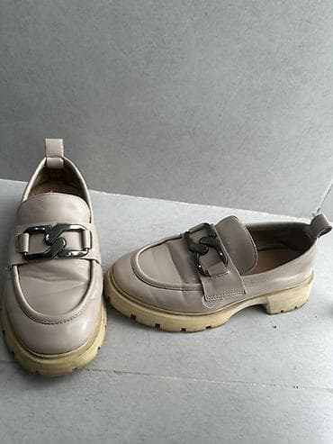 Лоферы женские, бежевого цвета - Сезонность: межсезонье/осень‑весна — 1