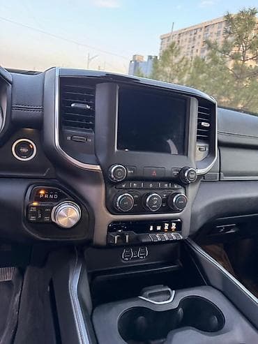 крайслер додж: Dodge Ram 1500: 2019 г., 5.7 л, Автомат, Бензин, Пикап — 8