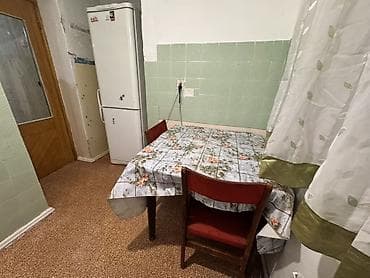 квартира с подселением комната: 2 комнаты, 44 м², 104 серия, 4 этаж, Старый ремонт — 3