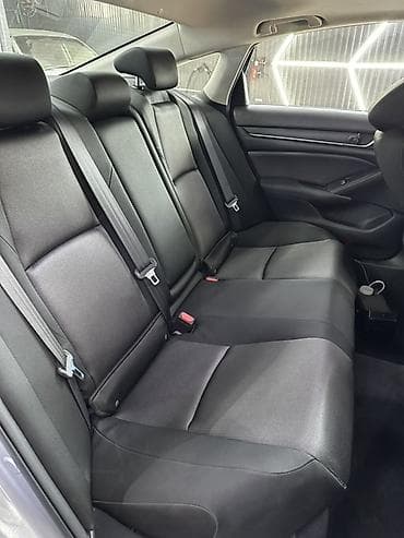 mini car: Honda Accord: 2019 г., 2 л, Вариатор, Гибрид, Седан — 4