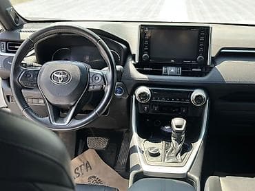 Toyota RAV4: 2019 г., 2.5 л, Гибрид, Кроссовер — 10