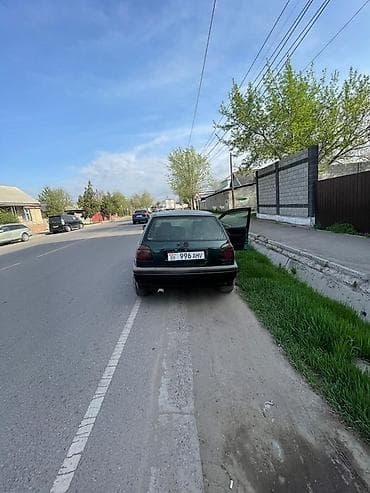 багаж гольф 3: Volkswagen Golf: 1995 г., 1.6 л, Ручные, Бензин, Хэтчбэк — 5