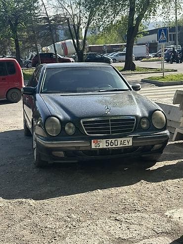 молдинг w211: Mercedes-Benz E-Class: 2001 г., 3.2 л, Автомат, Бензин, Седан — 1