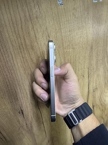 x7 pro: IPhone 15 Pro, Новый, 256 ГБ, White Titanium, 80 % — 4
