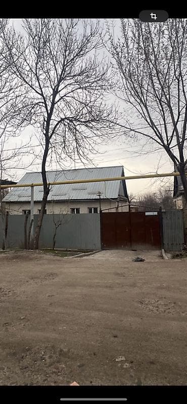 сдаю дом новопокровке: 🏡 Продаётся дом в Новопокровка 🛏 4 комнаты 📐 Площадь дома: 90 м² 🌳 — 3