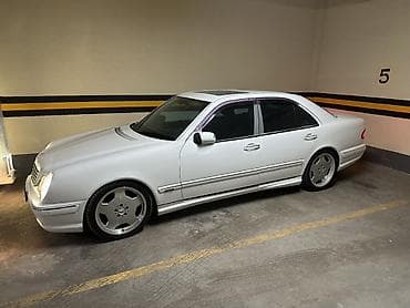 мрс 124: Mercedes-Benz E-класс AMG: 2000 г., Седан — 2