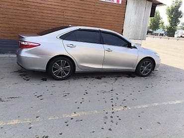 Toyota Camry: 2014 г., Гибрид — 4
