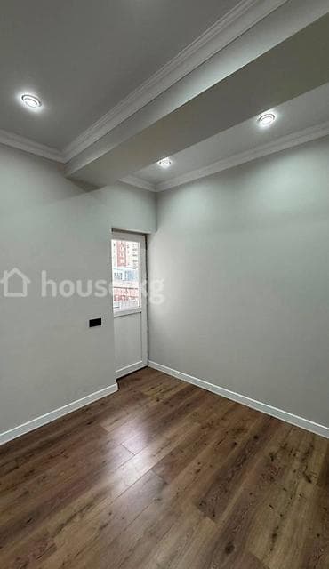 1 комната, 44 м², 4 мкр Элитка, 4 этаж, Евроремонт — 3