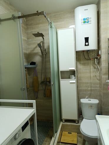 продаю 1 ком квартиру бишкек: 2 комнаты, 67 м², Индивидуалка, 4 этаж, Косметический ремонт — 5