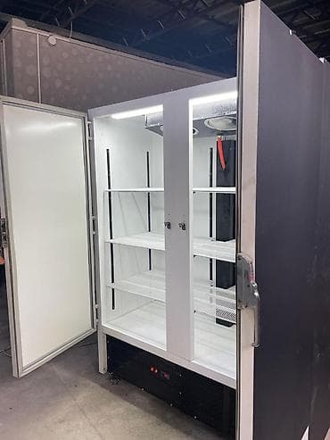 Холодильное оборудование: 150 * 2, В наличии — 3