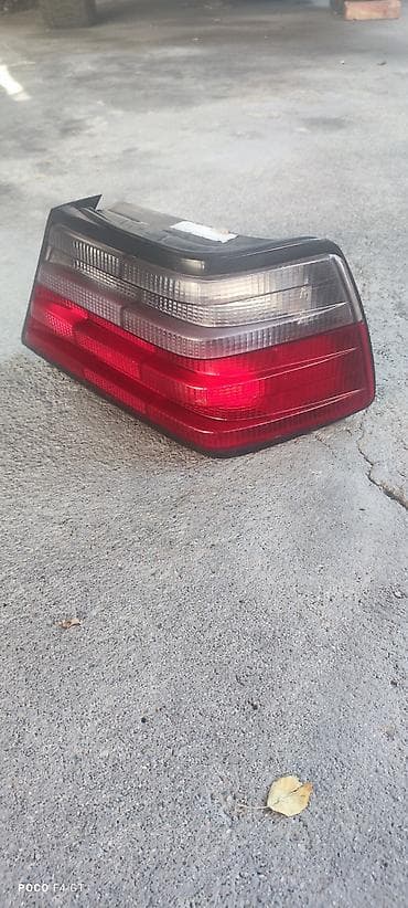 шторка рх: Задний правый фонарь Мерседес w124. Фирма GECAR — 2