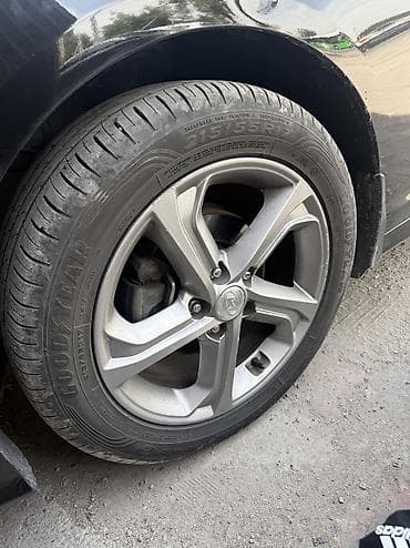 55: Колеса в сборе 215 / 55 / R 17, Легковые, Литые, отверстий - 5 — 6