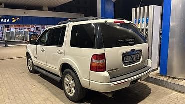 ct 200: Ford Explorer: 2008 г., Бензин, Внедорожник — 2