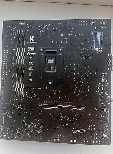 Техника и электроника: Материнская плата для ПК, Б/у, Asus, LGA1200, ATX — 5