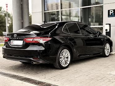Toyota Camry: 2018 г., 2.5 л, Автомат, Бензин, Седан — 9
