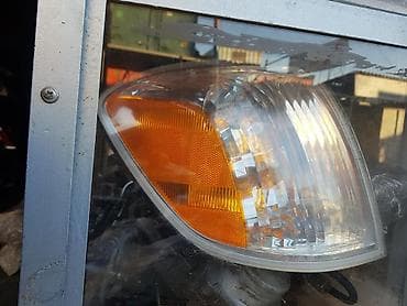 Автохимия: Тайота секвоя поворотник габариты — 2