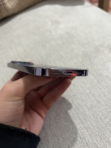 Акылдуу сааттар: IPhone 14 Pro, Колдонулган, 256 ГБ, Deep Purple, Заряддоочу түзүлүш, Каптама, Кабель, 79 % — 2
