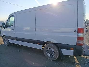 топливный бак мерседес спринтер 906: Легкий грузовик, Mercedes-Benz — 6