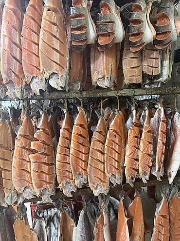 вакансия сварщик: Требуется парень до 25 лет в рыбный магазин помощником по засолке рыбы — 1